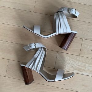 NWOT Ann Taylor creamy leather sandals with wrap ankle straps. Wood block heels.